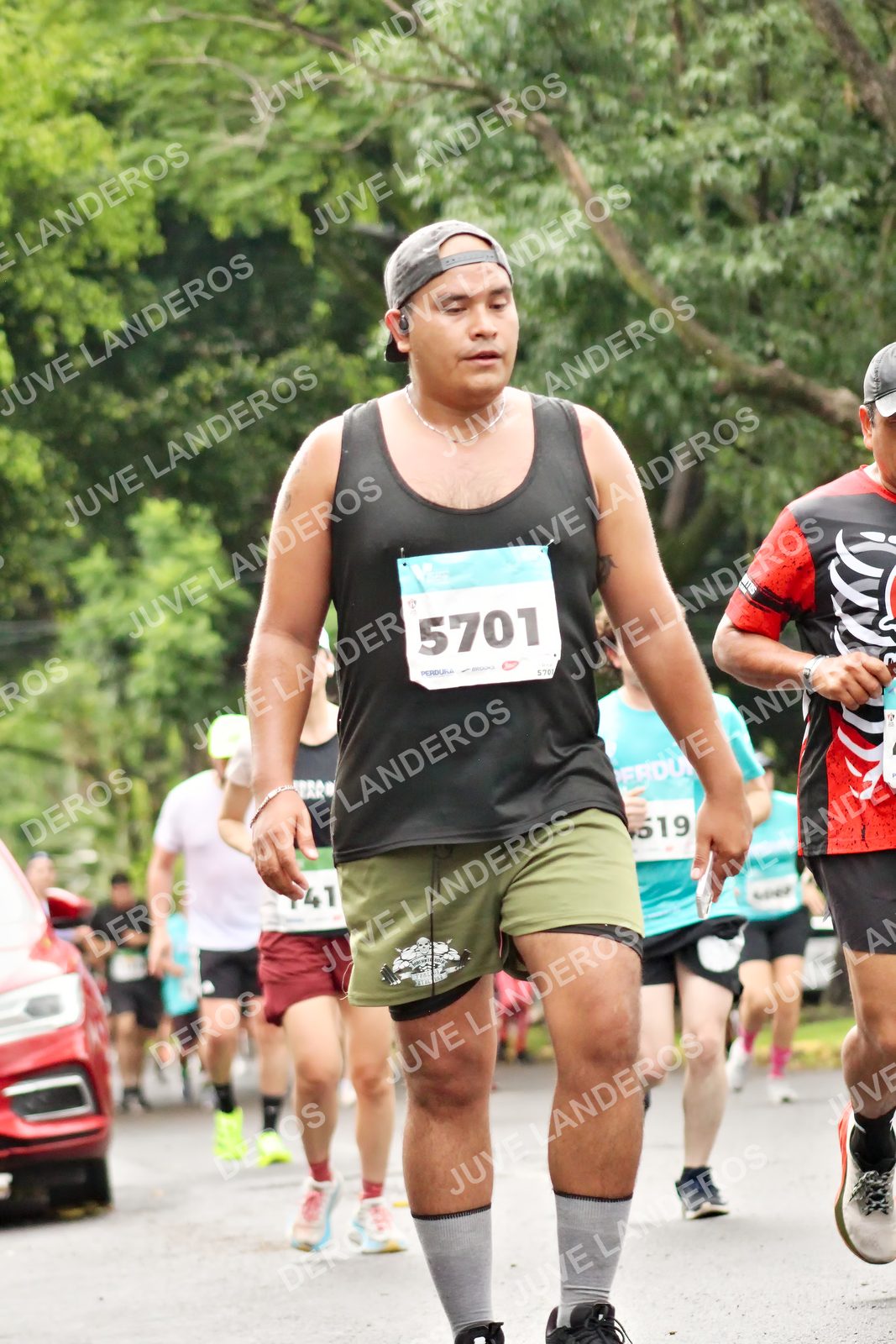 Foto del MEDIO MARATÓN ATLAS en Av. Patria, frente al Parque El Polvorín, Zapopan a las 08:40 · dorsal 5701, 41, 619