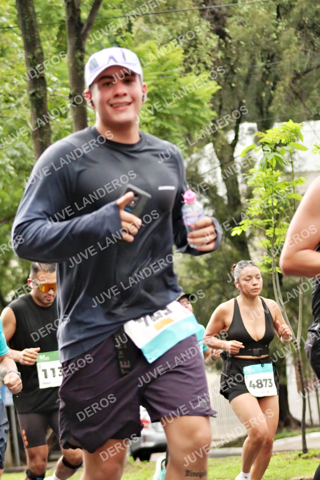 Foto del MEDIO MARATÓN ATLAS en Av. Patria, frente al Parque El Polvorín, Zapopan a las 08:31 · dorsal 4873, 113