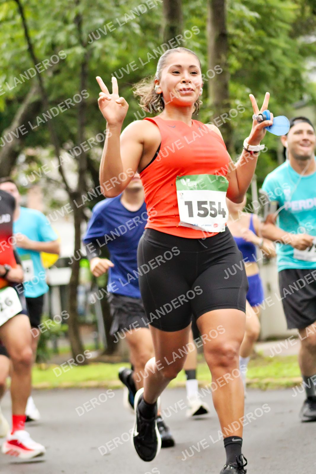 Foto del MEDIO MARATÓN ATLAS en Av. Patria, frente al Parque El Polvorín, Zapopan a las 08:22 · dorsal 1554