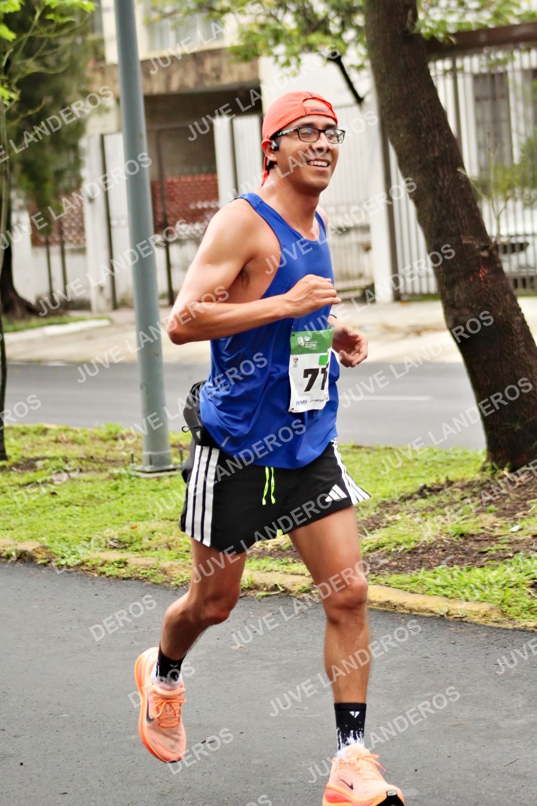 Foto del MEDIO MARATÓN ATLAS en Av. Patria, frente al Parque El Polvorín, Zapopan a las 08:17 · dorsal 77