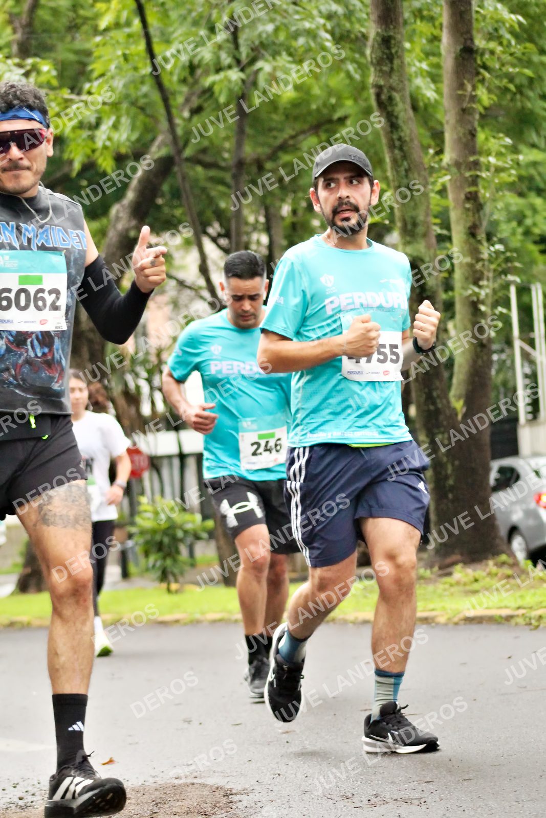 Foto del MEDIO MARATÓN ATLAS en Av. Patria, frente al Parque El Polvorín, Zapopan a las 08:26 · dorsal 6062, 246, 55