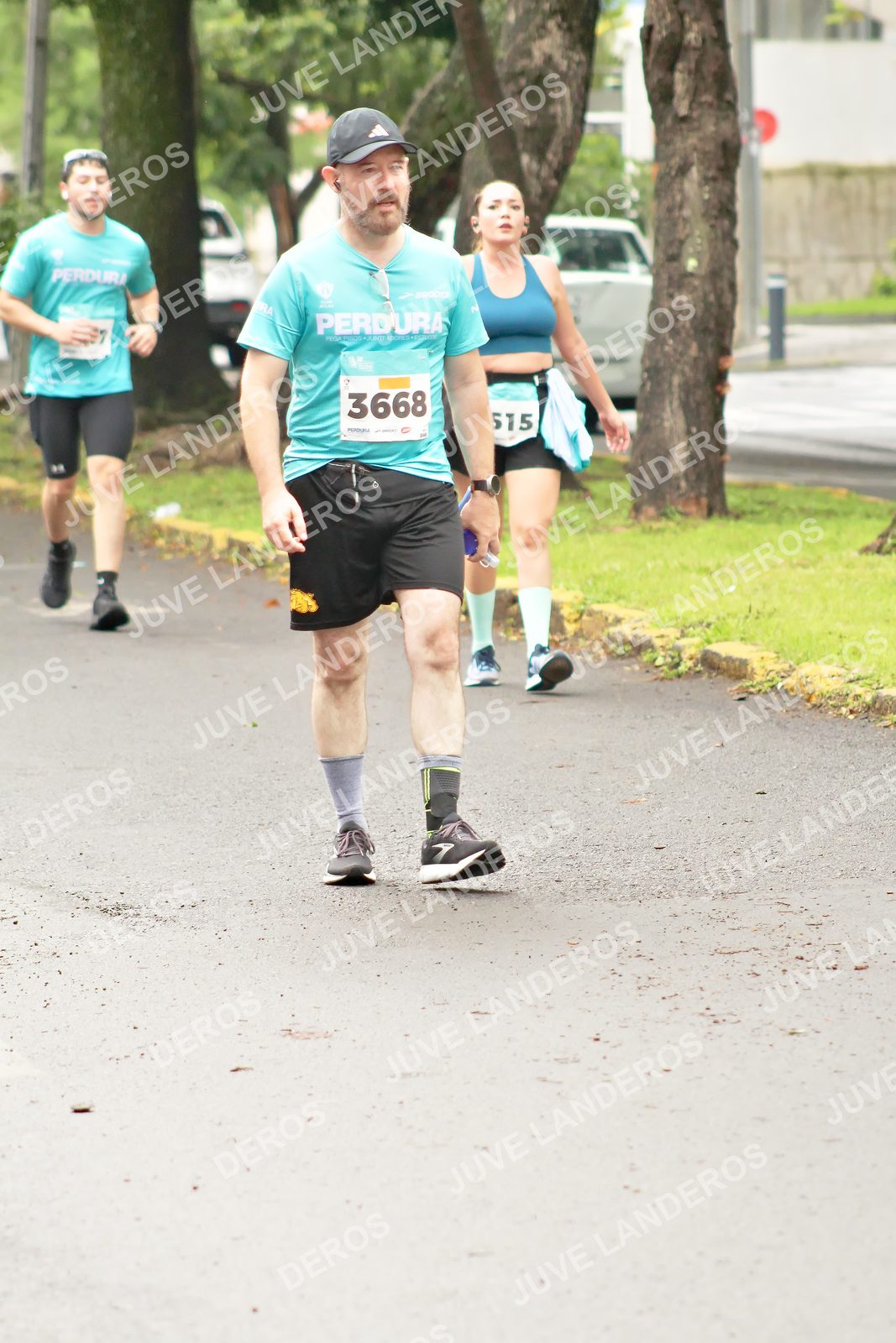 Foto del MEDIO MARATÓN ATLAS en Av. Patria, frente al Parque El Polvorín, Zapopan a las 08:55 · dorsal 3668, 515, 7