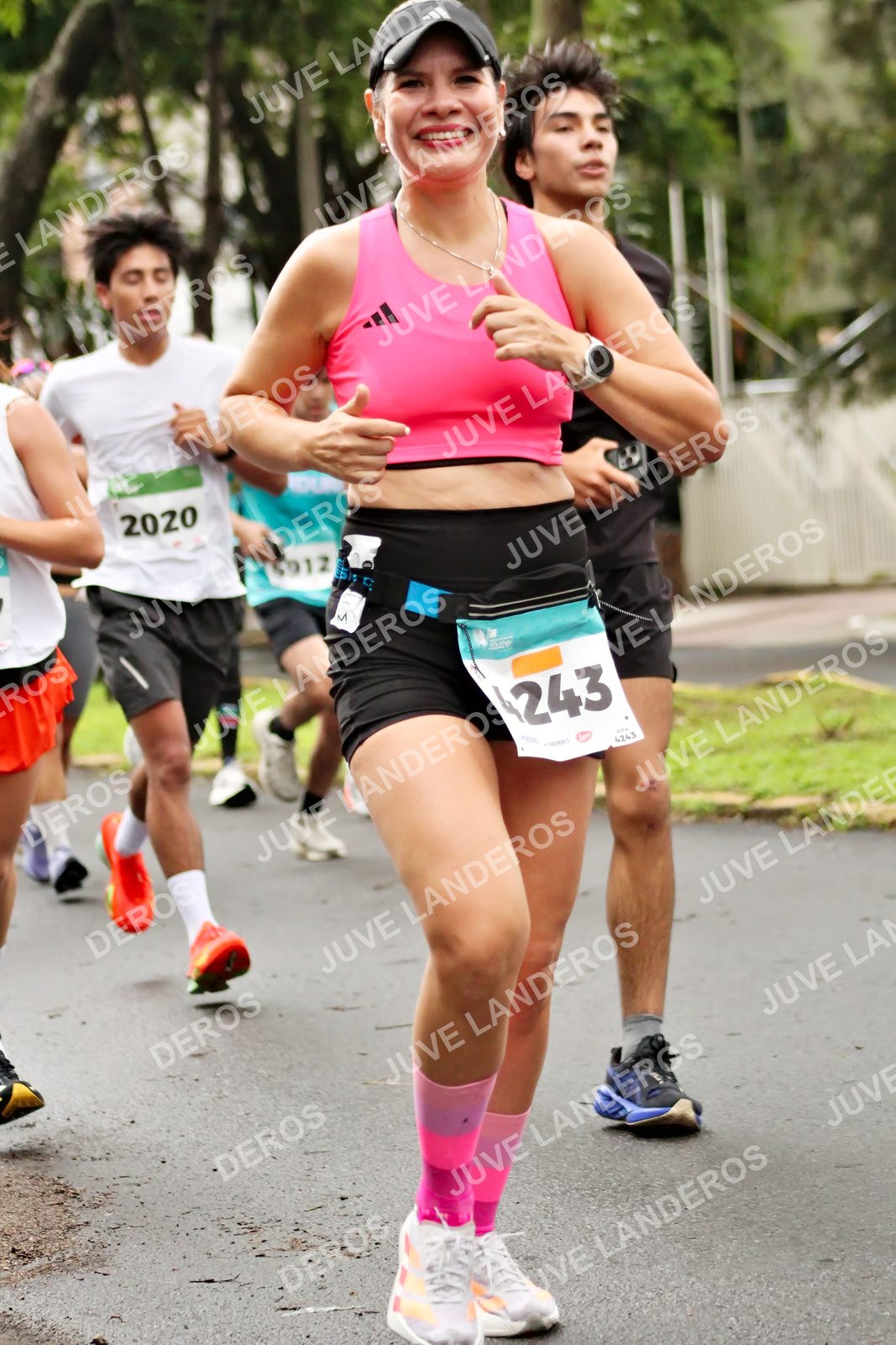 Foto del MEDIO MARATÓN ATLAS en Av. Patria, frente al Parque El Polvorín, Zapopan a las 08:18 · dorsal 2020, 4243