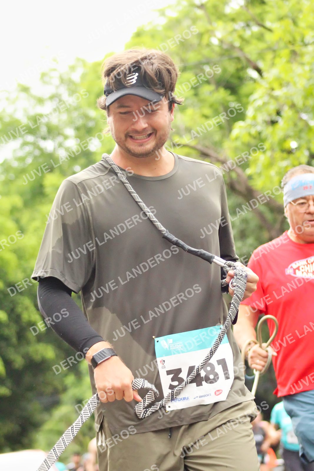 Foto del MEDIO MARATÓN ATLAS en Av. Patria, frente al Parque El Polvorín, Zapopan a las 08:39 · dorsal 3481