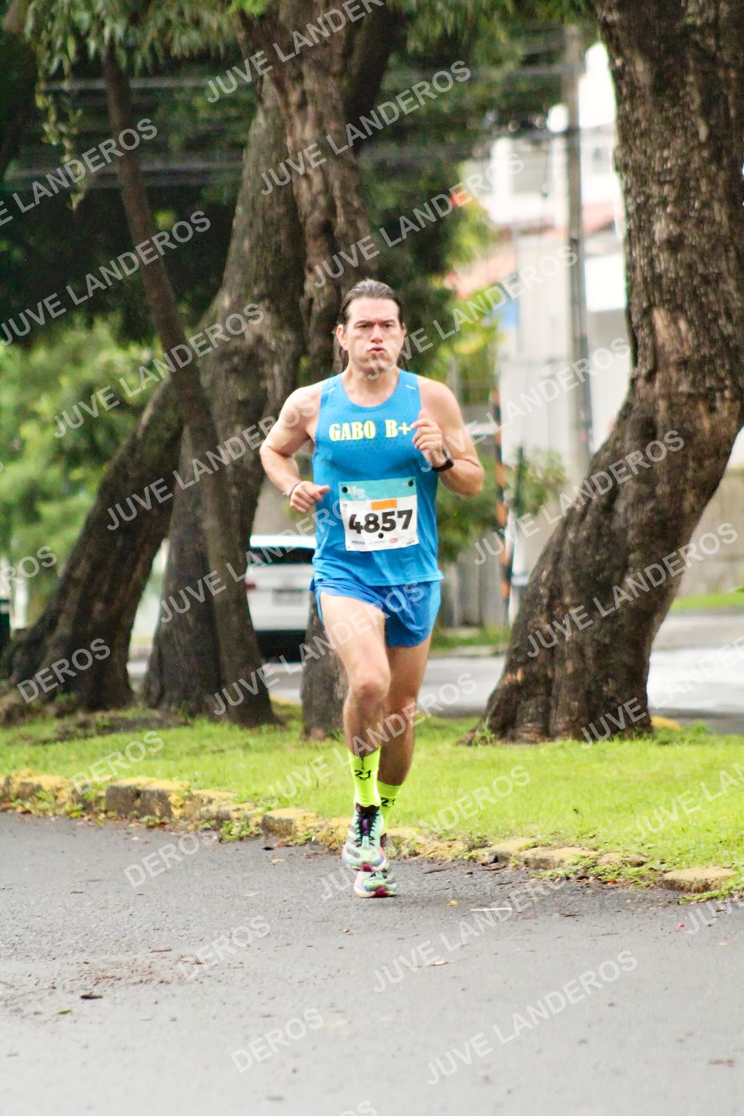 Foto del MEDIO MARATÓN ATLAS en Av. Patria, frente al Parque El Polvorín, Zapopan a las 08:05 · dorsal 4857