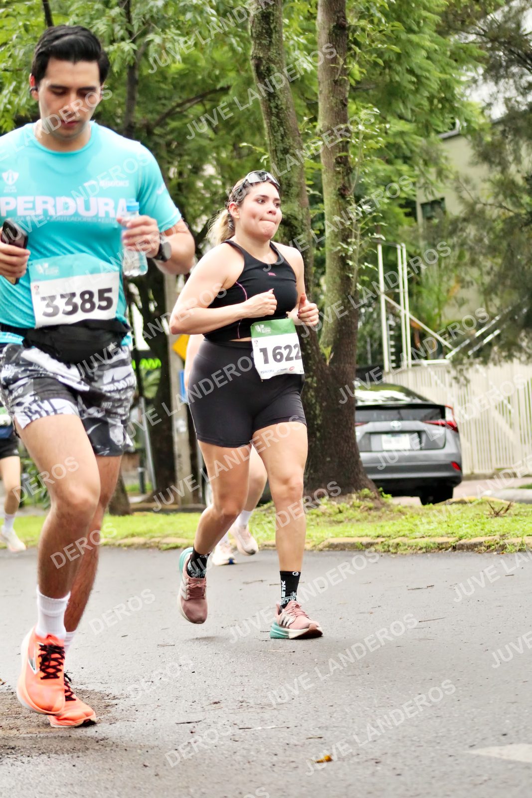 Foto del MEDIO MARATÓN ATLAS en Av. Patria, frente al Parque El Polvorín, Zapopan a las 08:33 · dorsal 3385, 1622