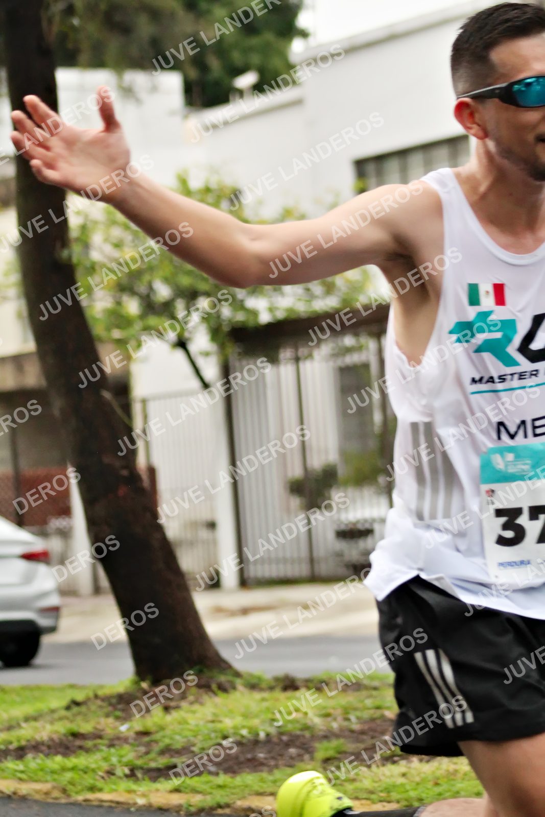 Foto del MEDIO MARATÓN ATLAS en Av. Patria, frente al Parque El Polvorín, Zapopan a las 08:11