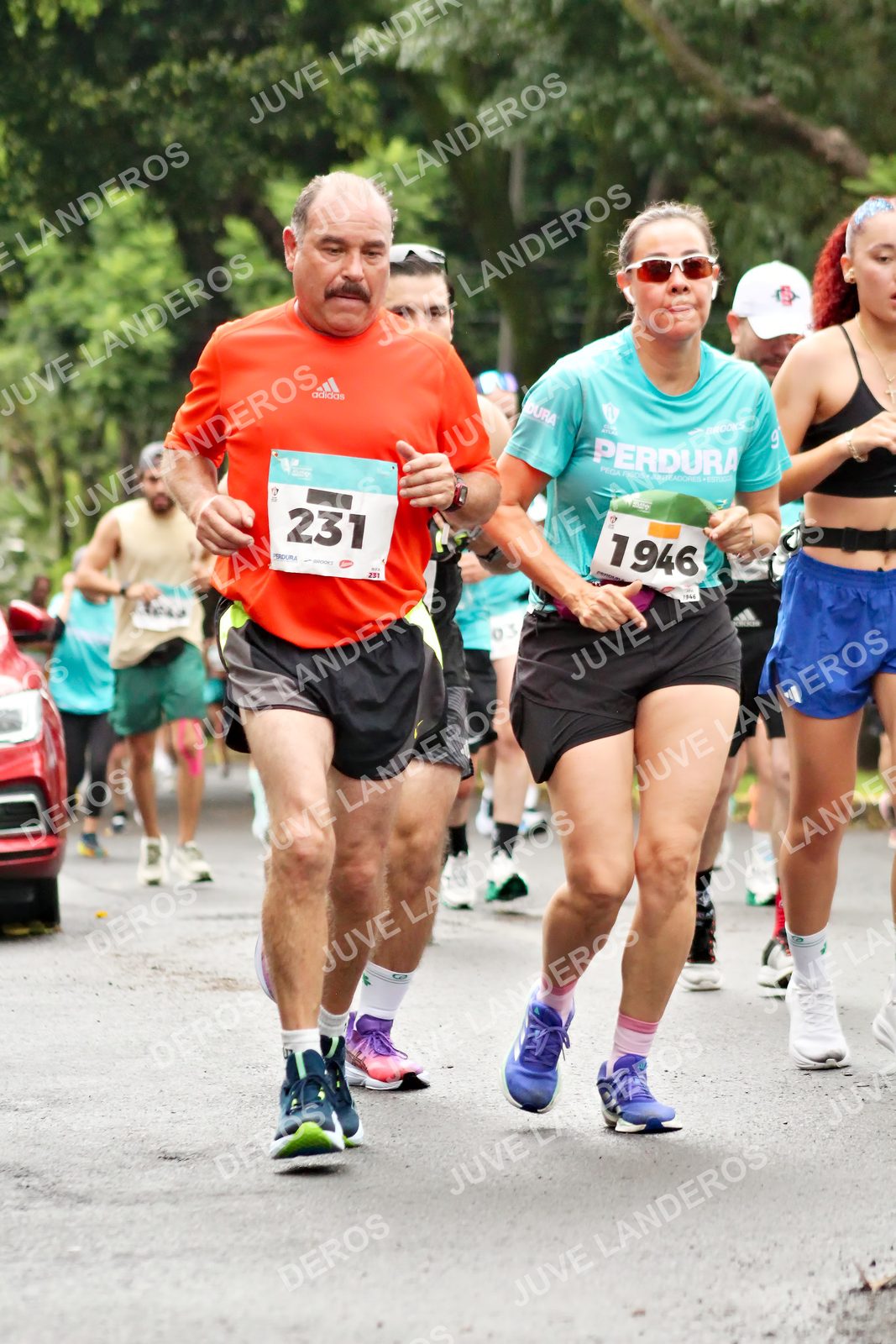 Foto del MEDIO MARATÓN ATLAS en Av. Patria, frente al Parque El Polvorín, Zapopan a las 08:31 · dorsal 231, 1946, 3, 9