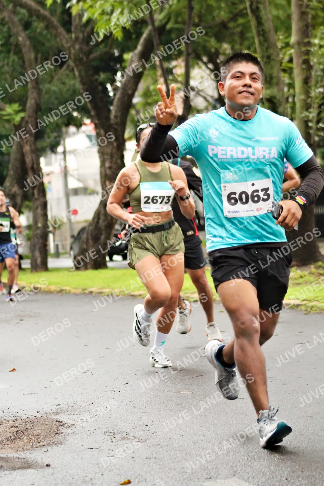 Foto del MEDIO MARATÓN ATLAS en Av. Patria, frente al Parque El Polvorín, Zapopan a las 08:15 · dorsal 2673, 6063