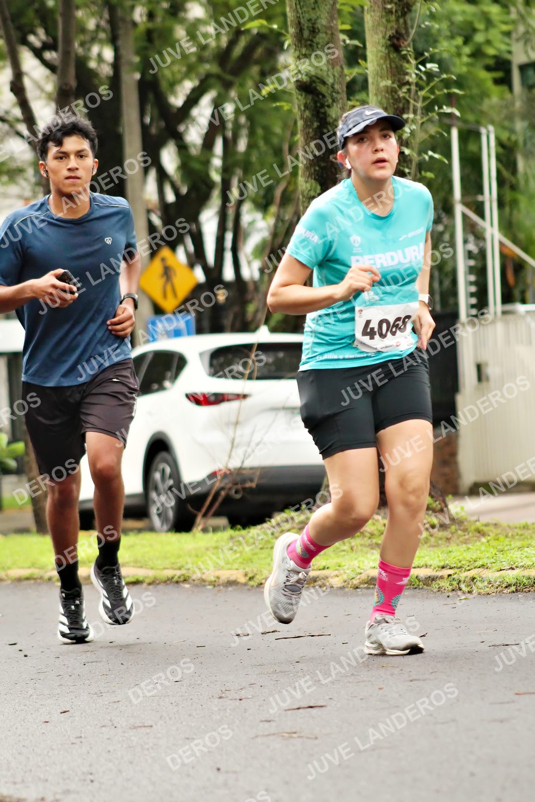Foto del MEDIO MARATÓN ATLAS en Av. Patria, frente al Parque El Polvorín, Zapopan a las 08:40 · dorsal 4068
