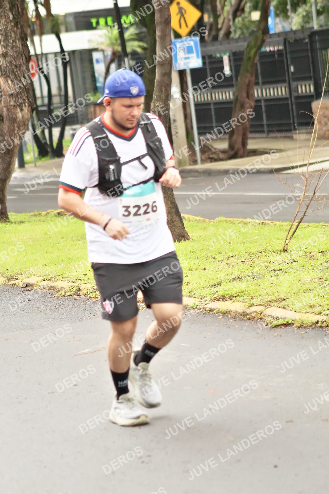 Foto del MEDIO MARATÓN ATLAS en Av. Patria, frente al Parque El Polvorín, Zapopan a las 08:56