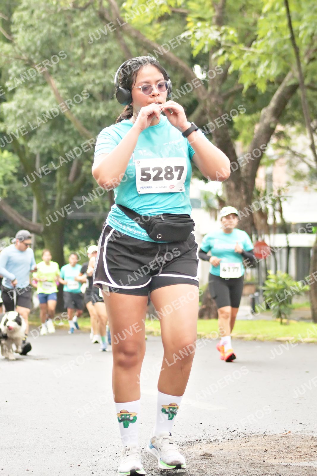 Foto del MEDIO MARATÓN ATLAS en Av. Patria, frente al Parque El Polvorín, Zapopan a las 08:46 · dorsal 5287, 4177