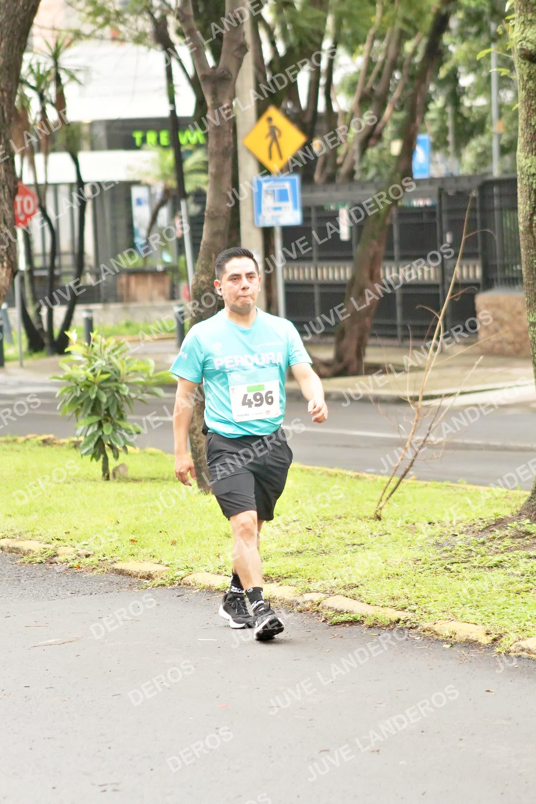 Foto del MEDIO MARATÓN ATLAS en Av. Patria, frente al Parque El Polvorín, Zapopan a las 08:52 · dorsal 496