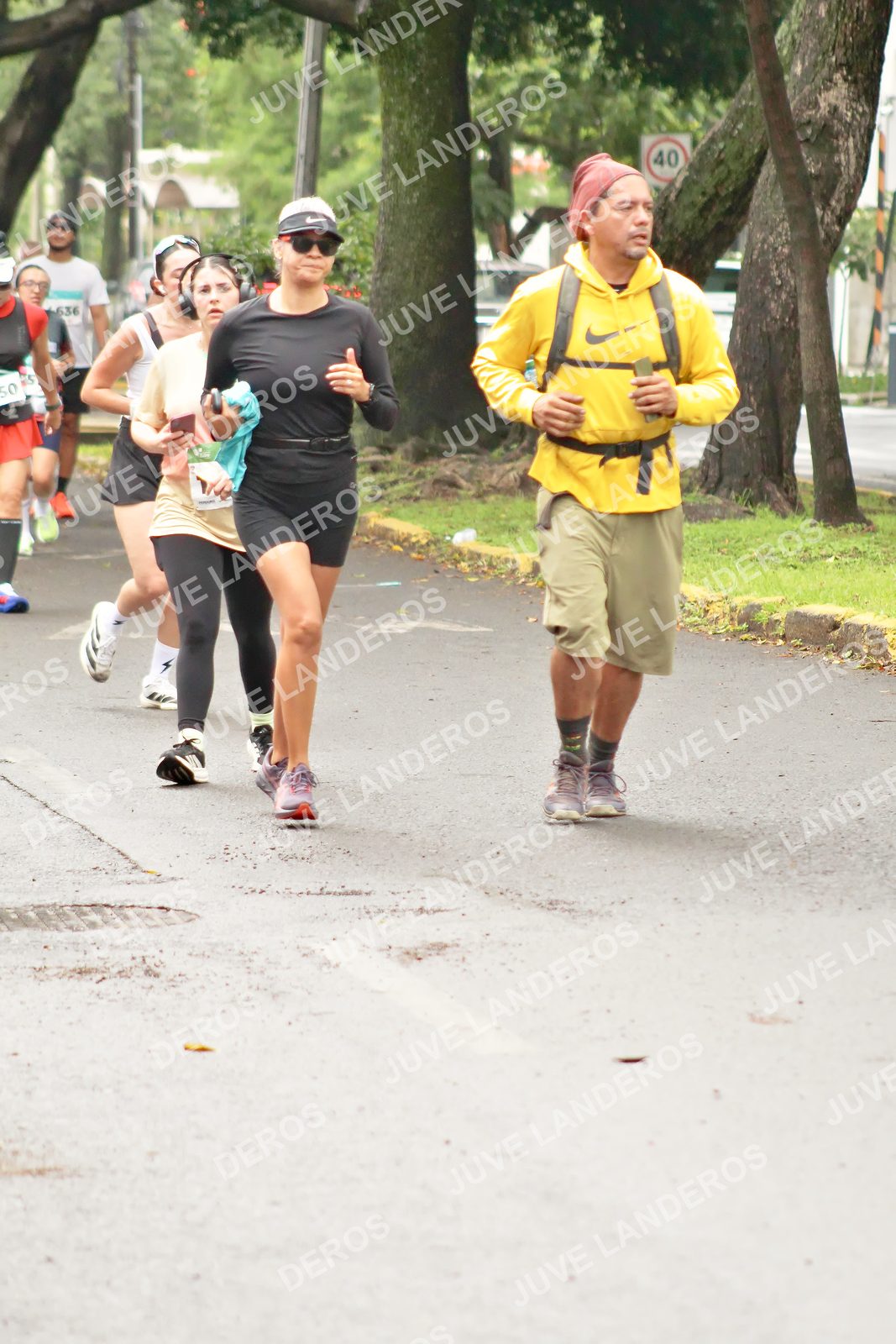 Foto del MEDIO MARATÓN ATLAS en Av. Patria, frente al Parque El Polvorín, Zapopan a las 08:50 · dorsal 40, 636