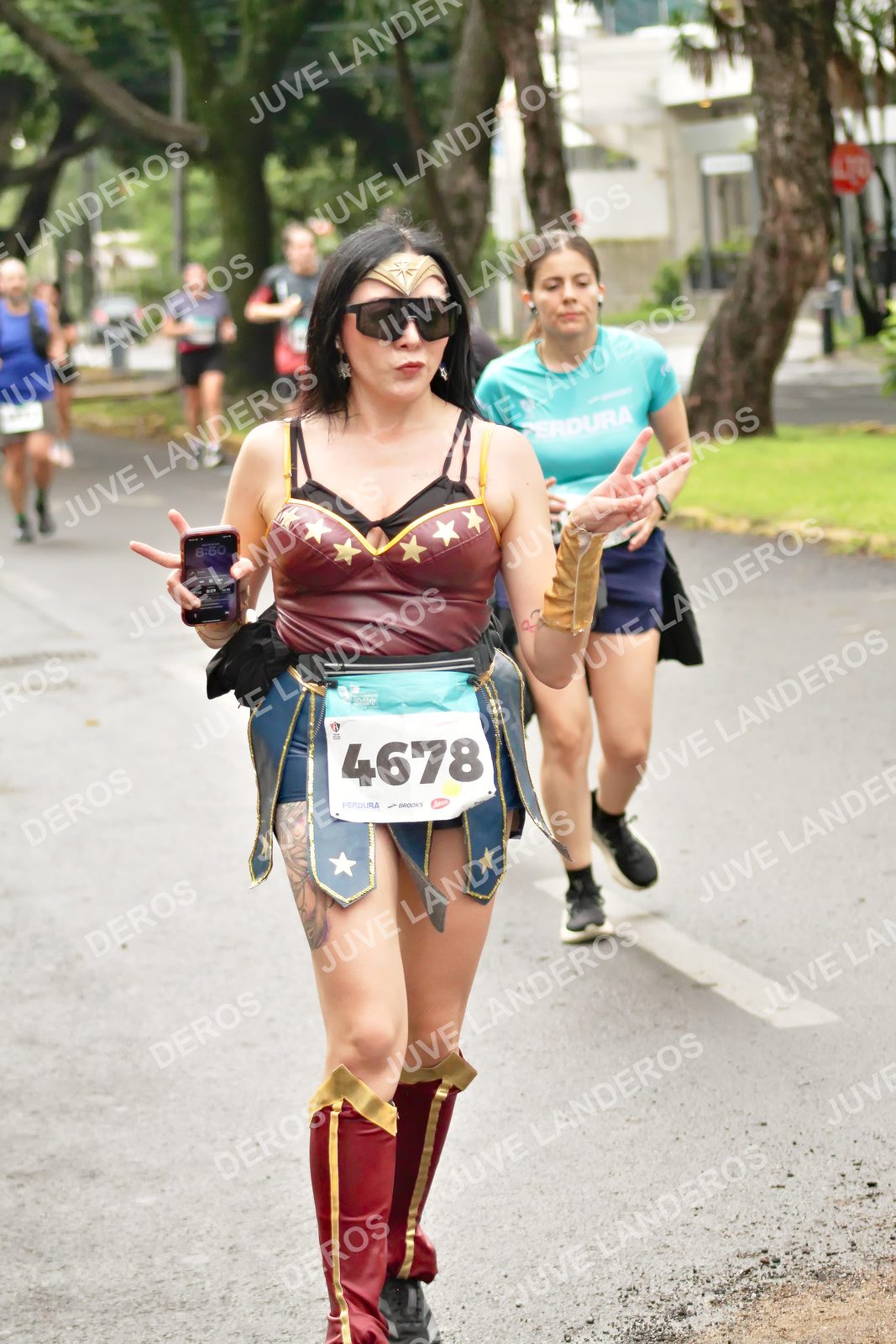 Foto del MEDIO MARATÓN ATLAS en Av. Patria, frente al Parque El Polvorín, Zapopan a las 08:49 · dorsal 4678