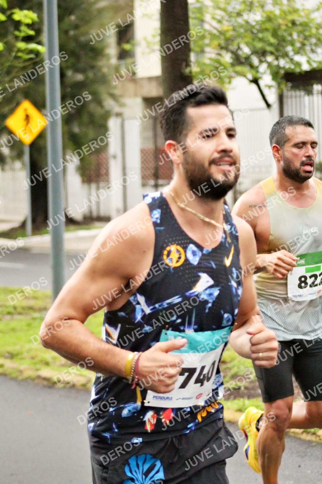 Foto del MEDIO MARATÓN ATLAS en Av. Patria, frente al Parque El Polvorín, Zapopan a las 08:03 · dorsal 740, 82