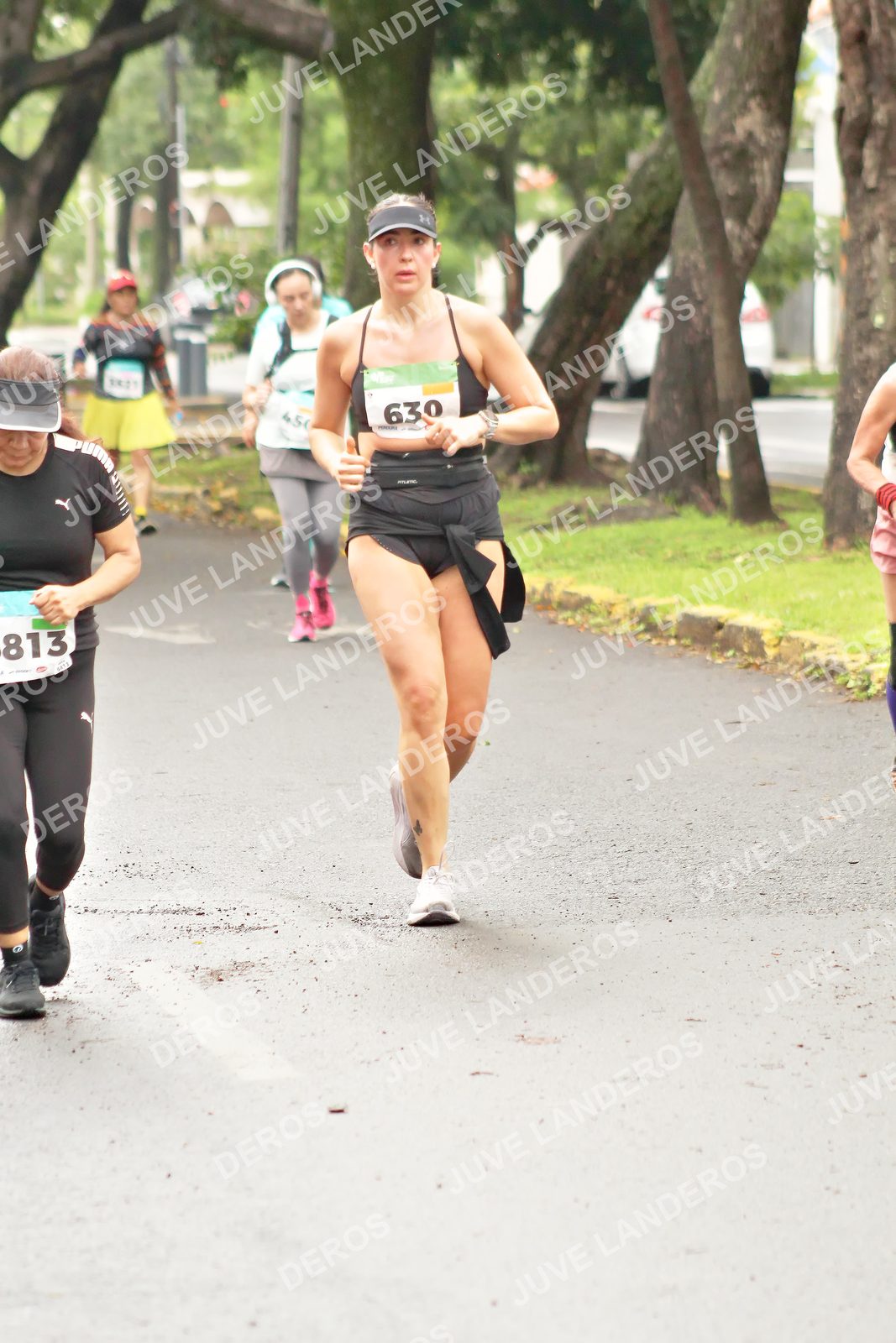 Foto del MEDIO MARATÓN ATLAS en Av. Patria, frente al Parque El Polvorín, Zapopan a las 08:54 · dorsal 813, 630