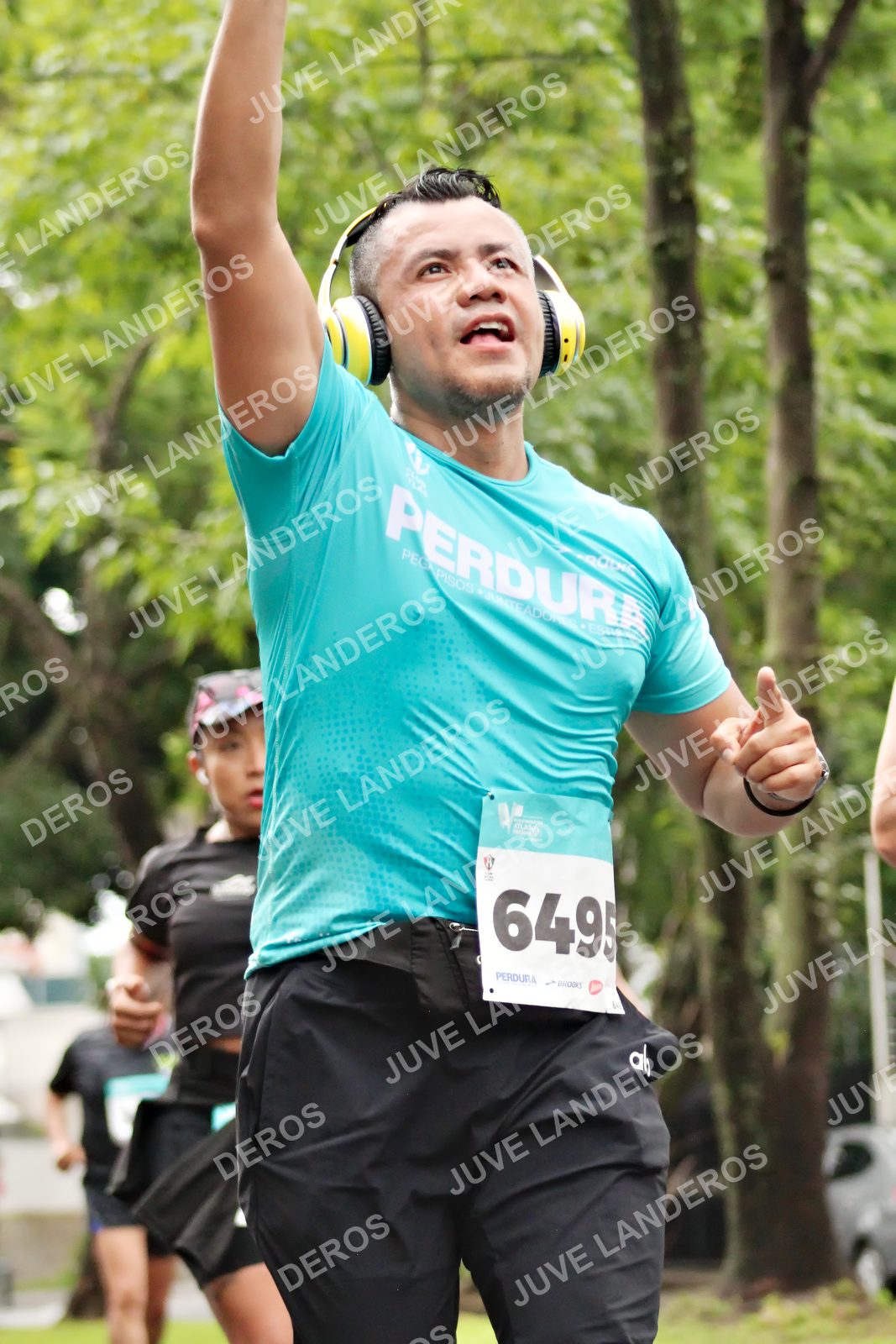 Foto del MEDIO MARATÓN ATLAS en Av. Patria, frente al Parque El Polvorín, Zapopan a las 08:25 · dorsal 6495