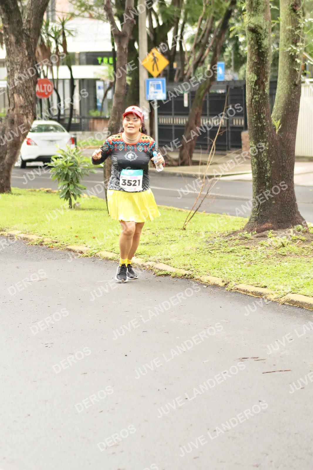 Foto del MEDIO MARATÓN ATLAS en Av. Patria, frente al Parque El Polvorín, Zapopan a las 08:54 · dorsal 3521