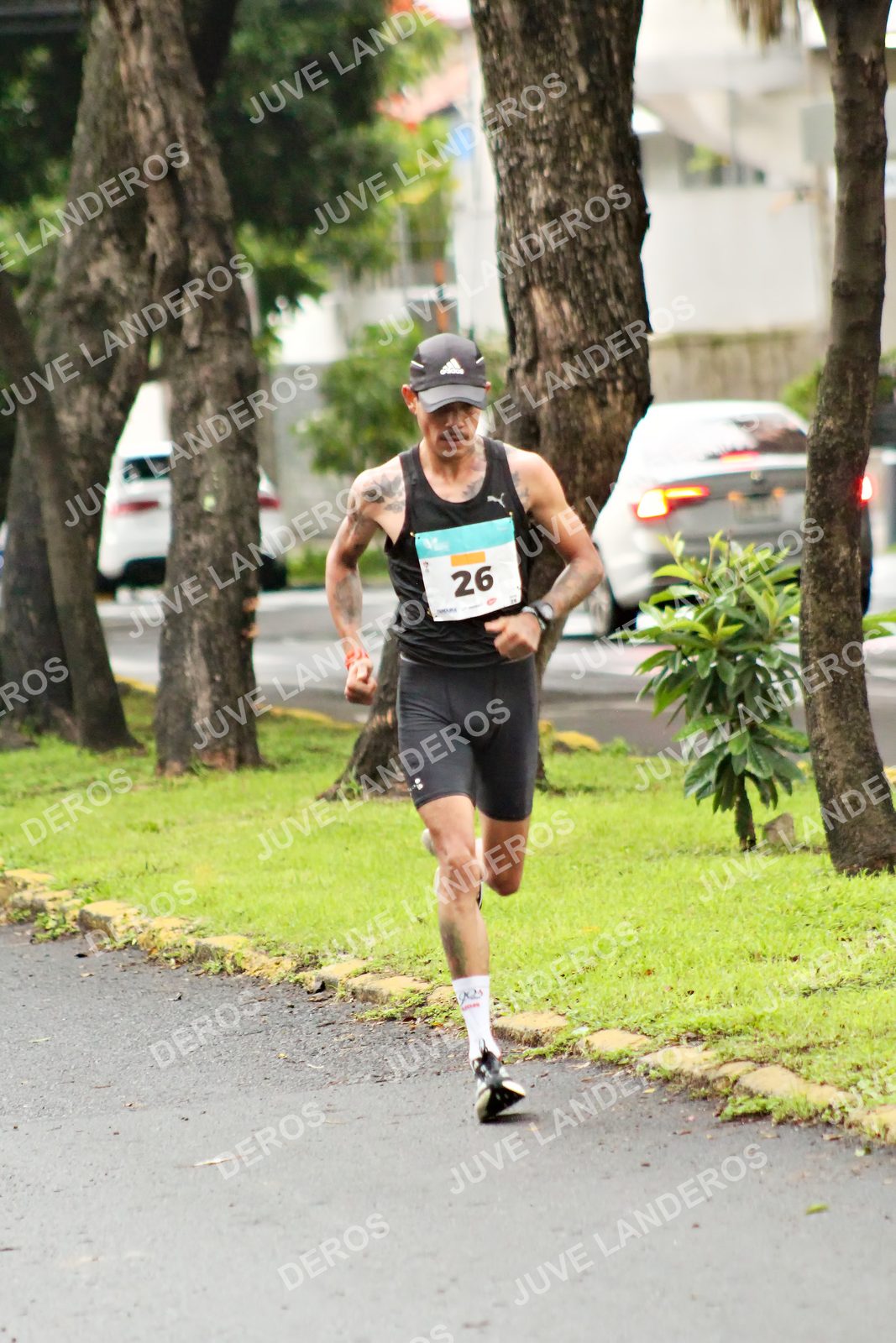 Foto del MEDIO MARATÓN ATLAS en Av. Patria, frente al Parque El Polvorín, Zapopan a las 07:53 · dorsal 26