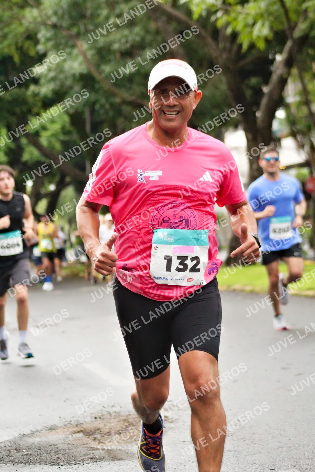Foto del MEDIO MARATÓN ATLAS en Av. Patria, frente al Parque El Polvorín, Zapopan a las 08:11 · dorsal 132, 4604