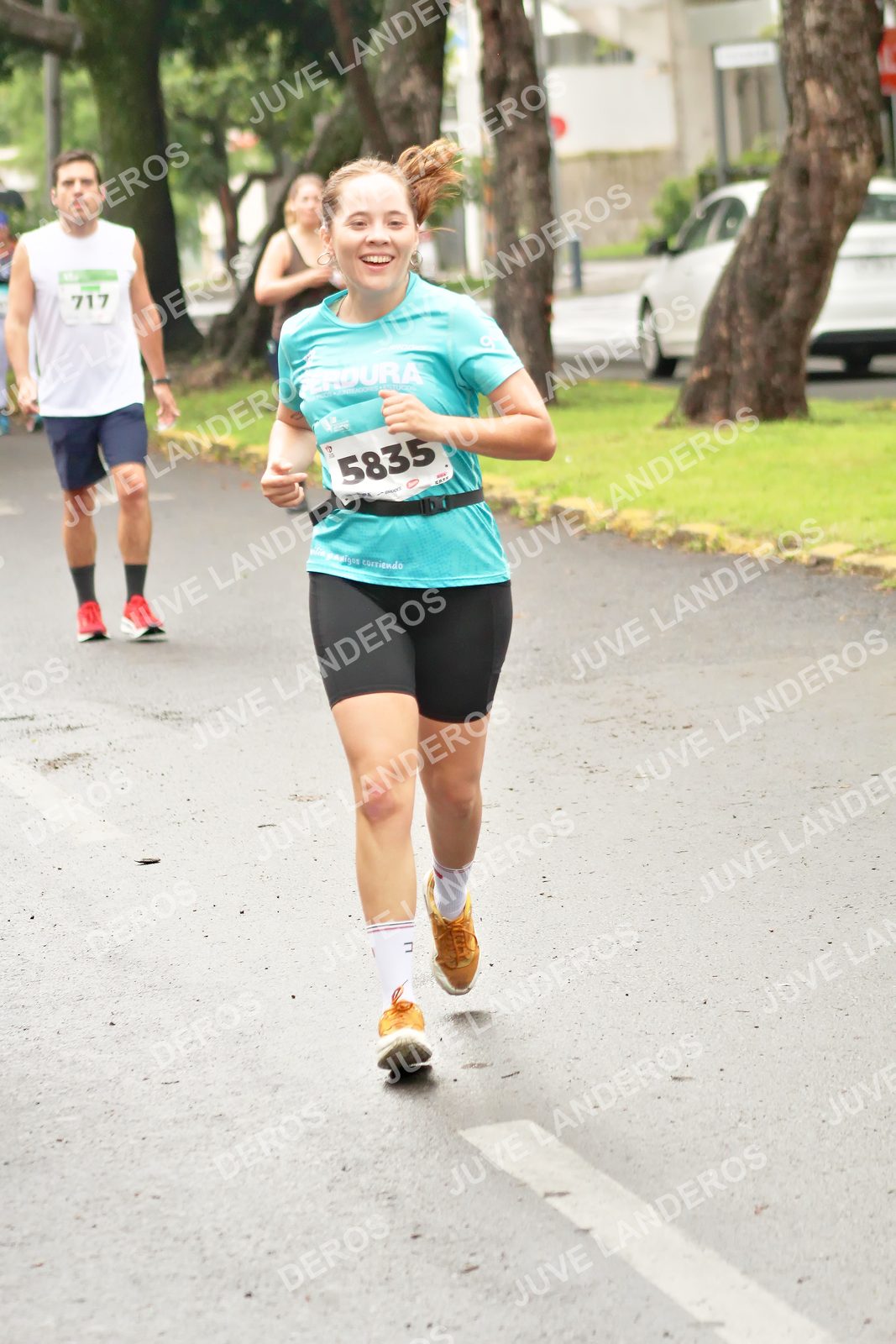 Foto del MEDIO MARATÓN ATLAS en Av. Patria, frente al Parque El Polvorín, Zapopan a las 08:53 · dorsal 5835, 717