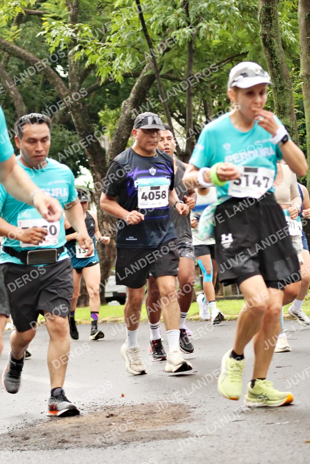 Foto del MEDIO MARATÓN ATLAS en Av. Patria, frente al Parque El Polvorín, Zapopan a las 08:30 · dorsal 4058, 13, 5147, 3