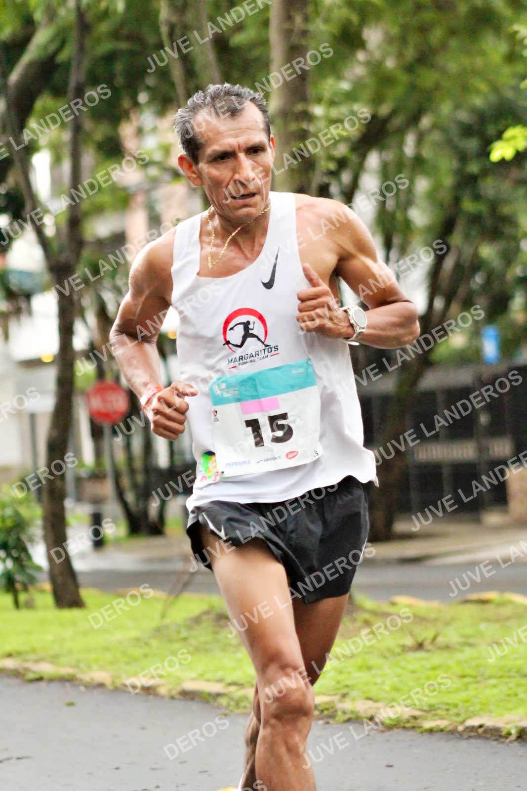 Foto del MEDIO MARATÓN ATLAS en Av. Patria, frente al Parque El Polvorín, Zapopan a las 08:00 · dorsal 15