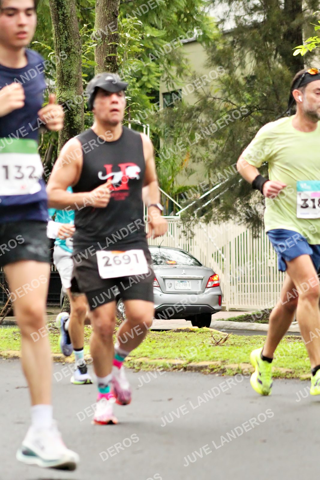 Foto del MEDIO MARATÓN ATLAS en Av. Patria, frente al Parque El Polvorín, Zapopan a las 08:25 · dorsal 132, 2691