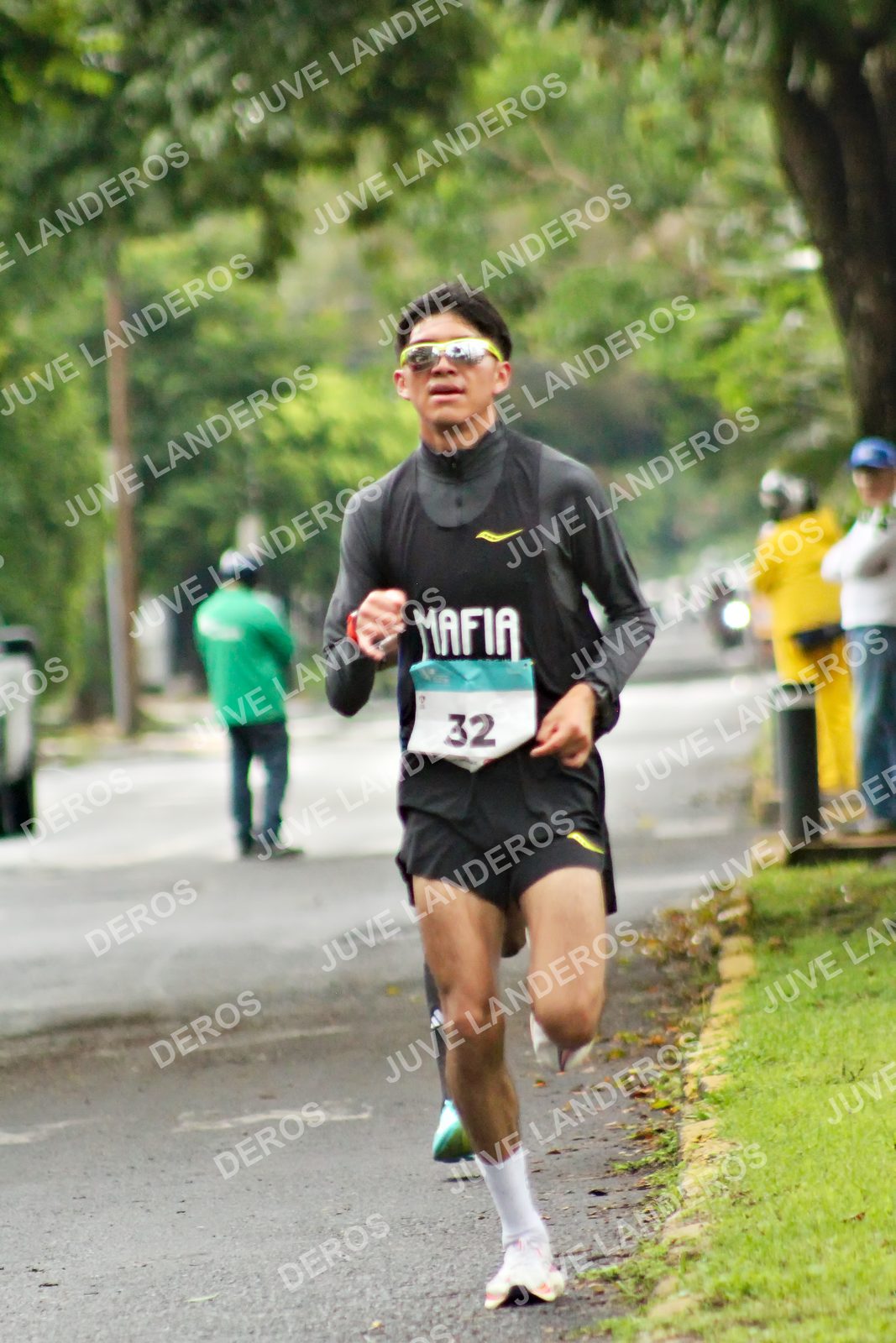 Foto del MEDIO MARATÓN ATLAS en Av. Patria, frente al Parque El Polvorín, Zapopan a las 07:51 · dorsal 32