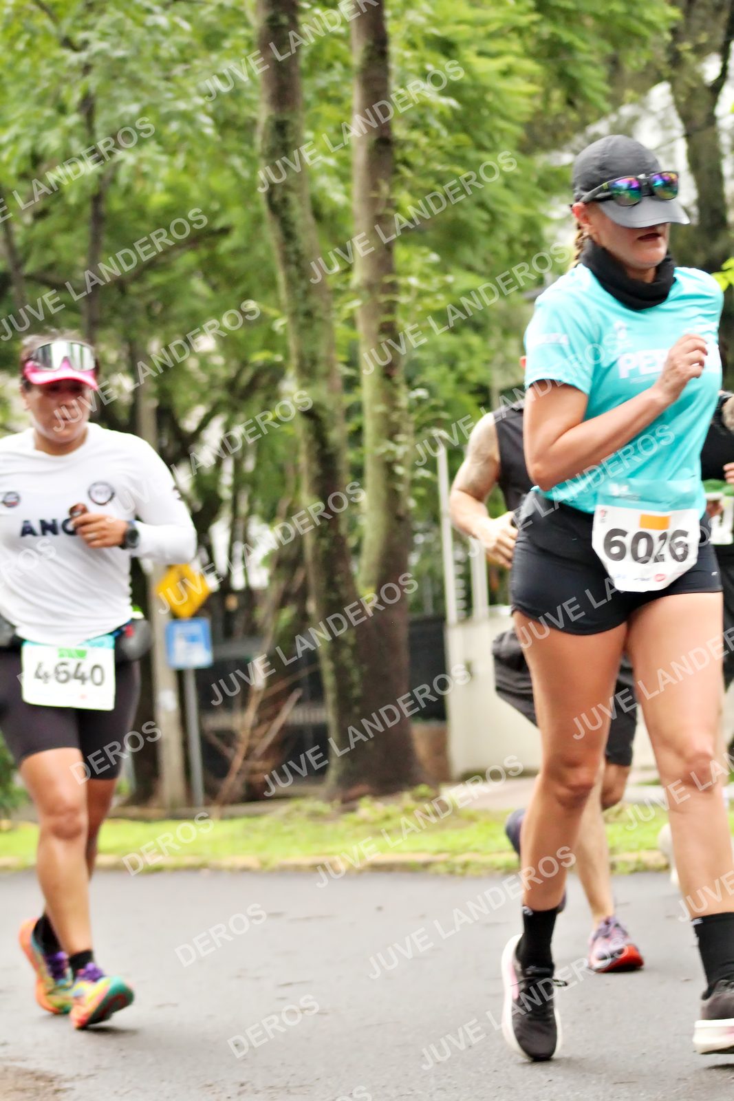 Foto del MEDIO MARATÓN ATLAS en Av. Patria, frente al Parque El Polvorín, Zapopan a las 08:39 · dorsal 4640, 6026