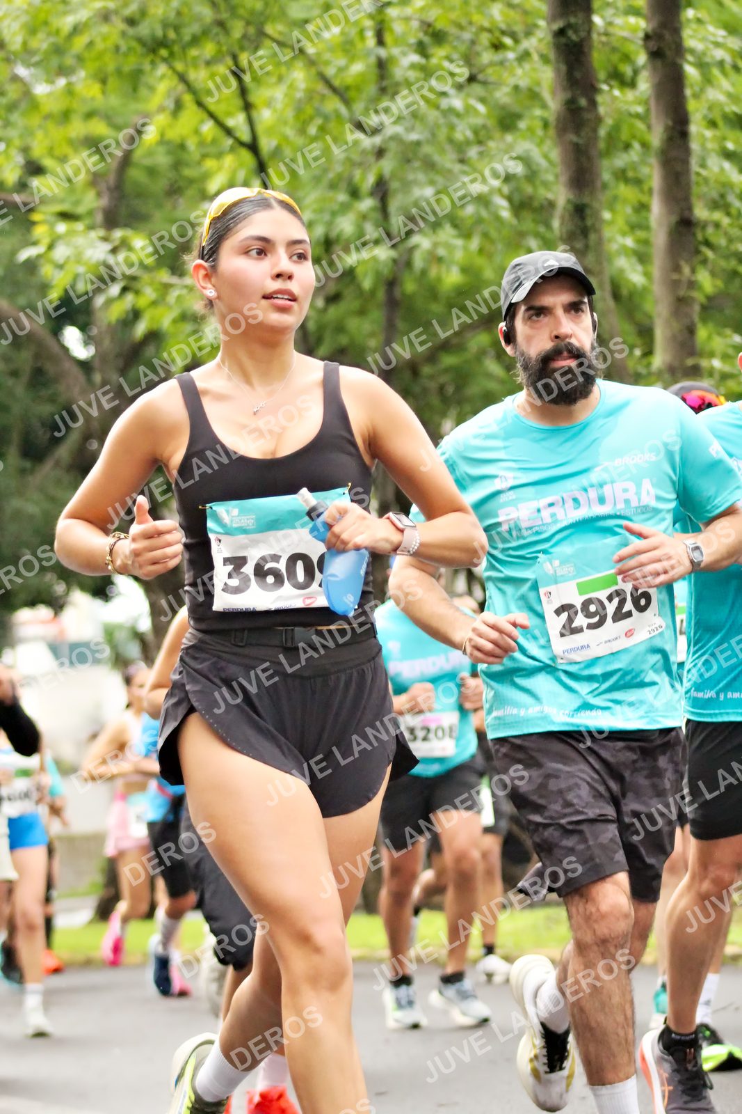 Foto del MEDIO MARATÓN ATLAS en Av. Patria, frente al Parque El Polvorín, Zapopan a las 08:28 · dorsal 2926, 360, 3208