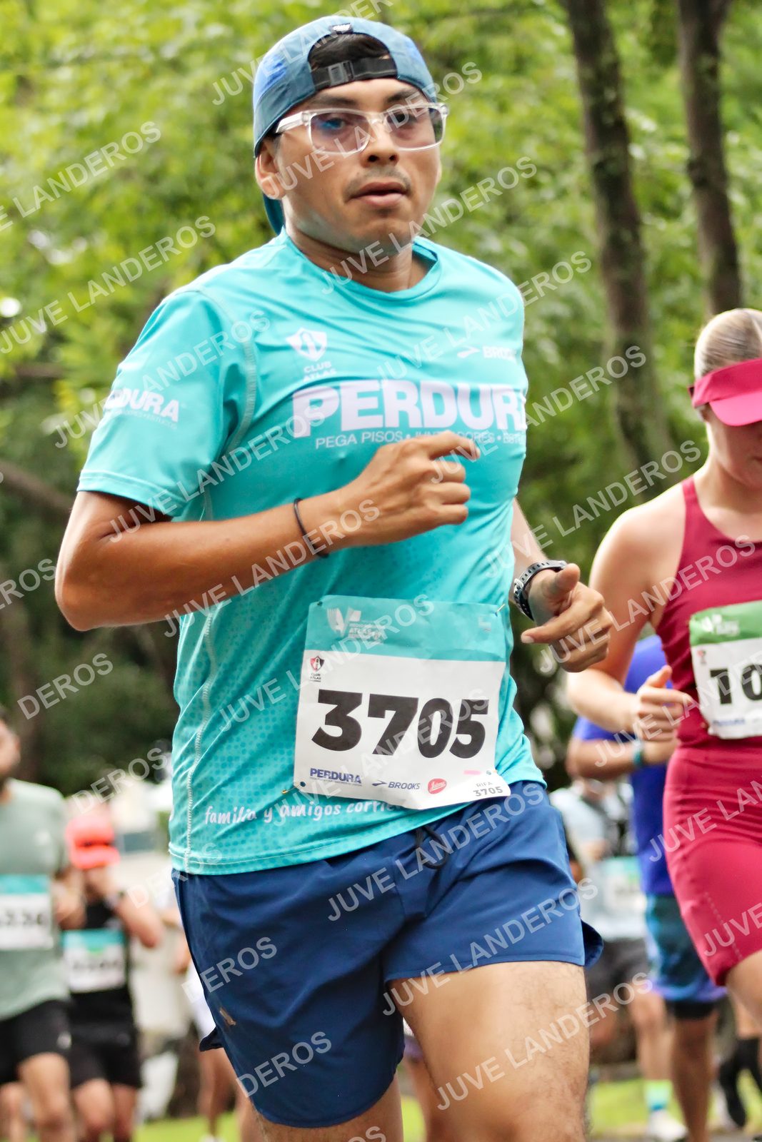 Foto del MEDIO MARATÓN ATLAS en Av. Patria, frente al Parque El Polvorín, Zapopan a las 08:31 · dorsal 3705, 10
