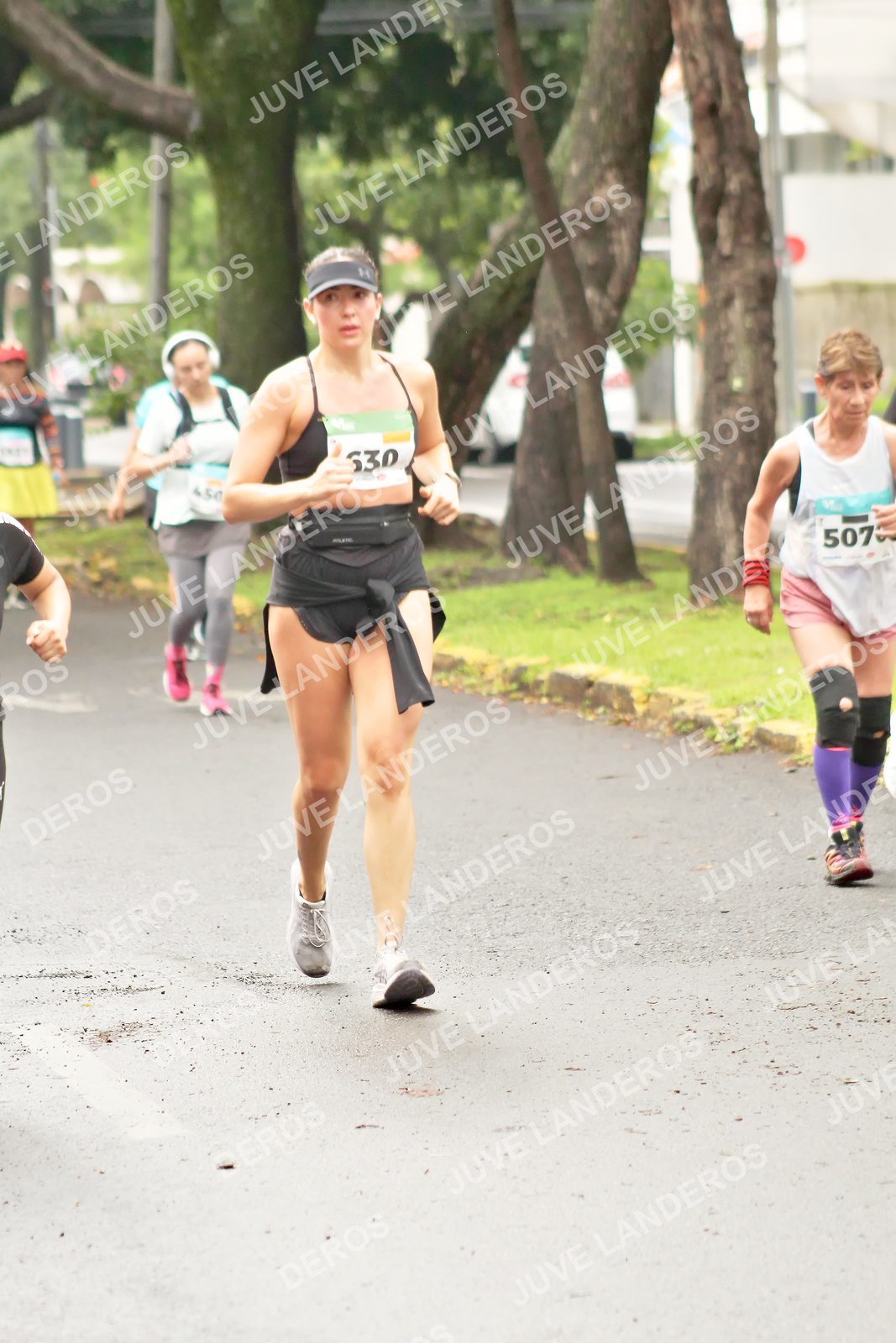 Foto del MEDIO MARATÓN ATLAS en Av. Patria, frente al Parque El Polvorín, Zapopan a las 08:54 · dorsal 507, 630