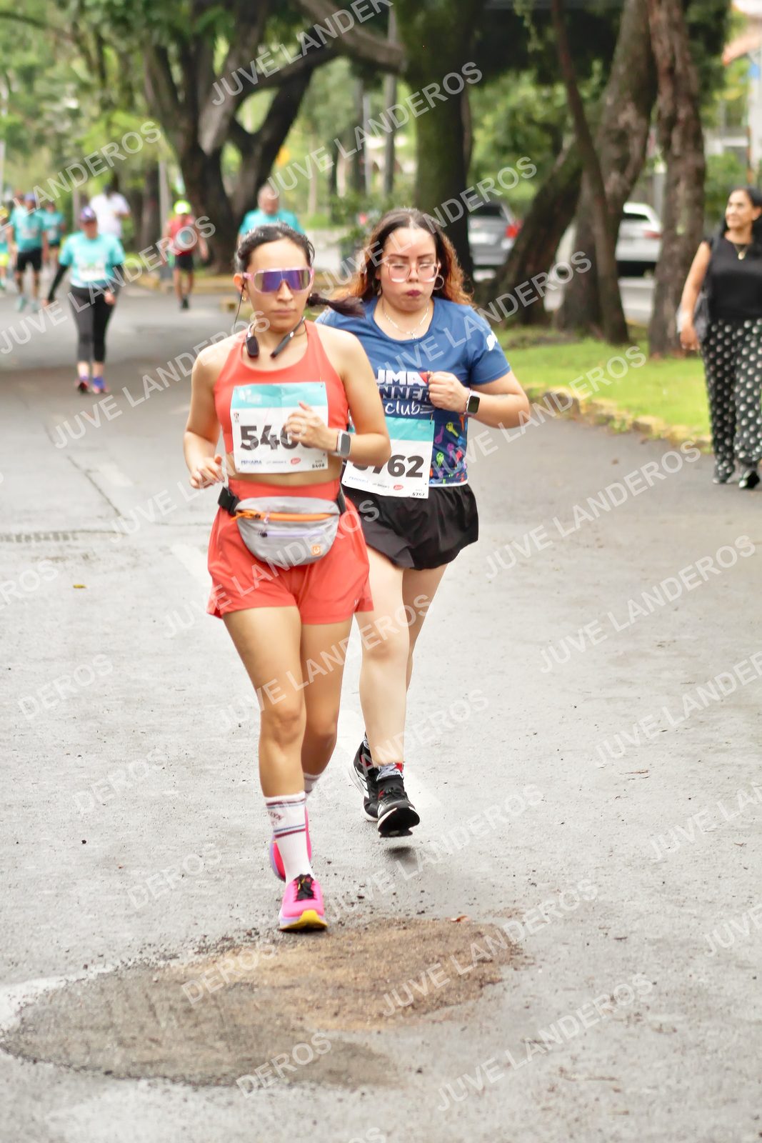 Foto del MEDIO MARATÓN ATLAS en Av. Patria, frente al Parque El Polvorín, Zapopan a las 09:01 · dorsal 62, 546