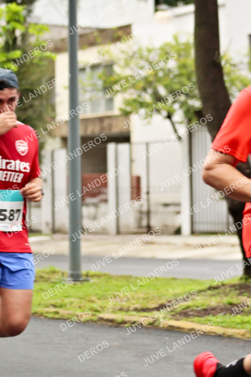 Foto del MEDIO MARATÓN ATLAS en Av. Patria, frente al Parque El Polvorín, Zapopan a las 08:19 · dorsal 587