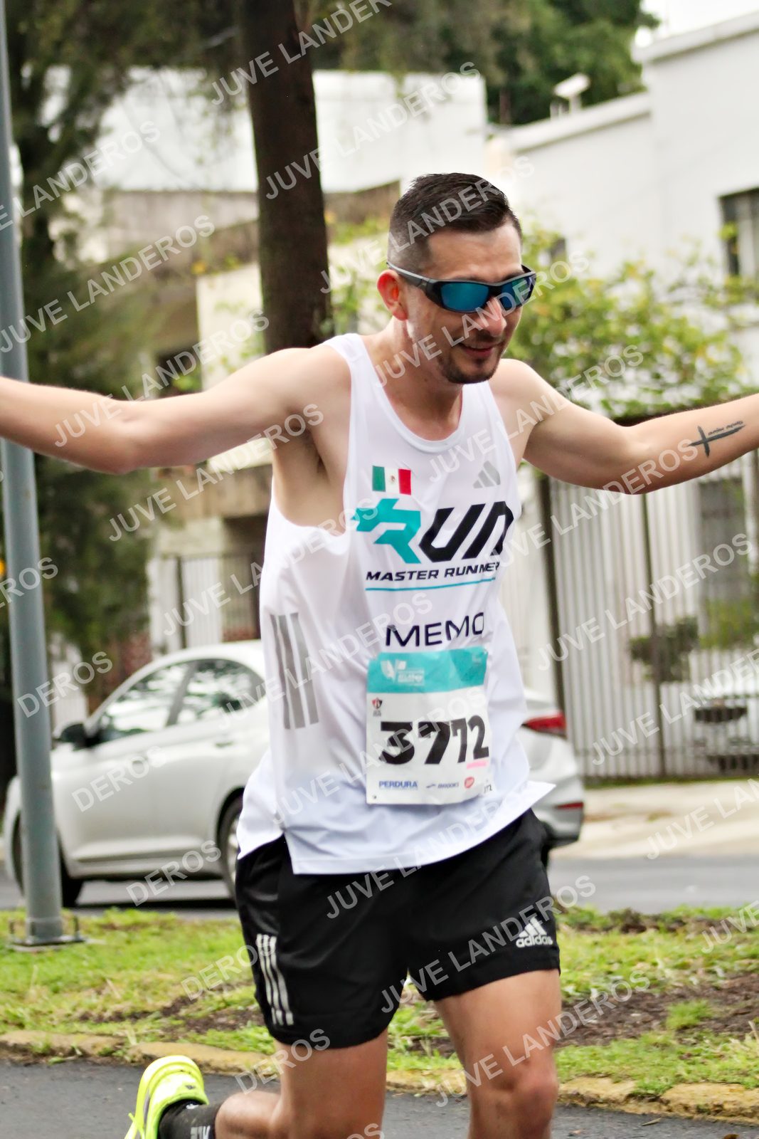 Foto del MEDIO MARATÓN ATLAS en Av. Patria, frente al Parque El Polvorín, Zapopan a las 08:11 · dorsal 3772