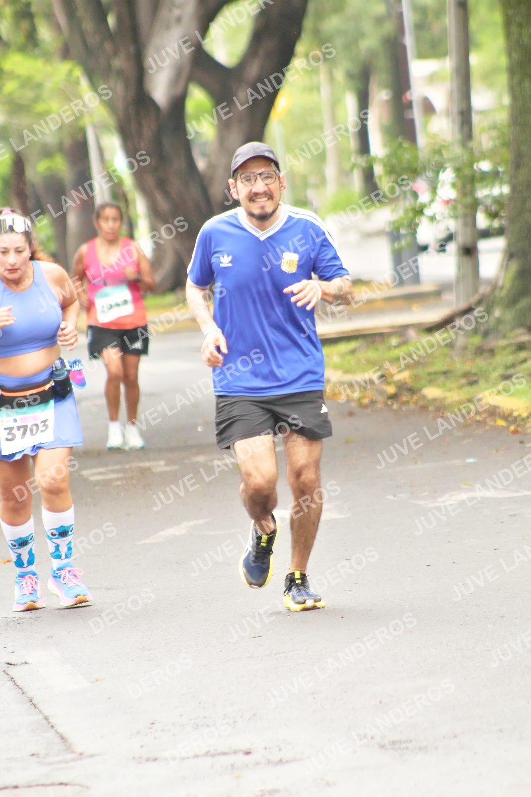 Foto del MEDIO MARATÓN ATLAS en Av. Patria, frente al Parque El Polvorín, Zapopan a las 09:09 · dorsal 3703