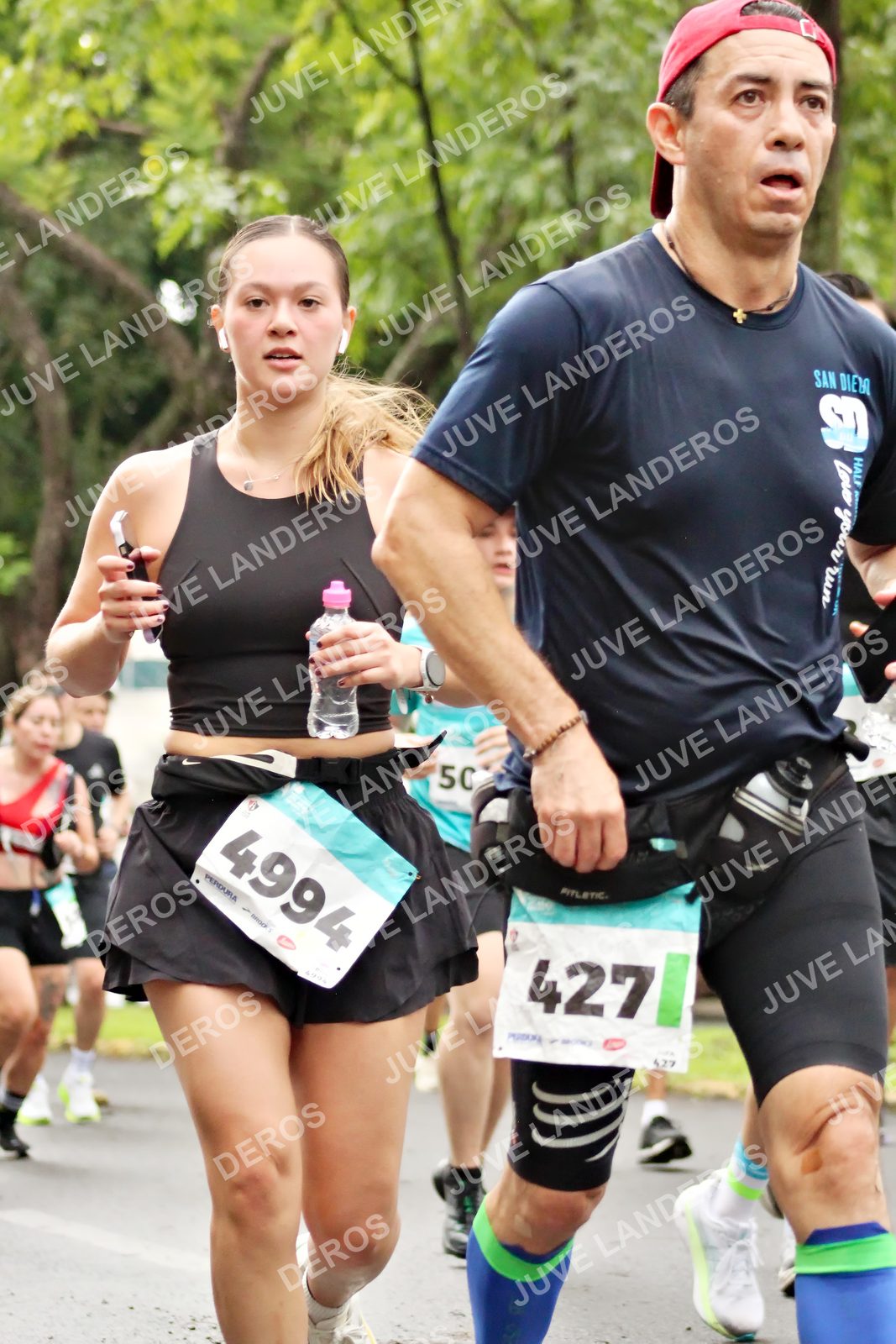 Foto del MEDIO MARATÓN ATLAS en Av. Patria, frente al Parque El Polvorín, Zapopan a las 08:31 · dorsal 427, 4994, 50