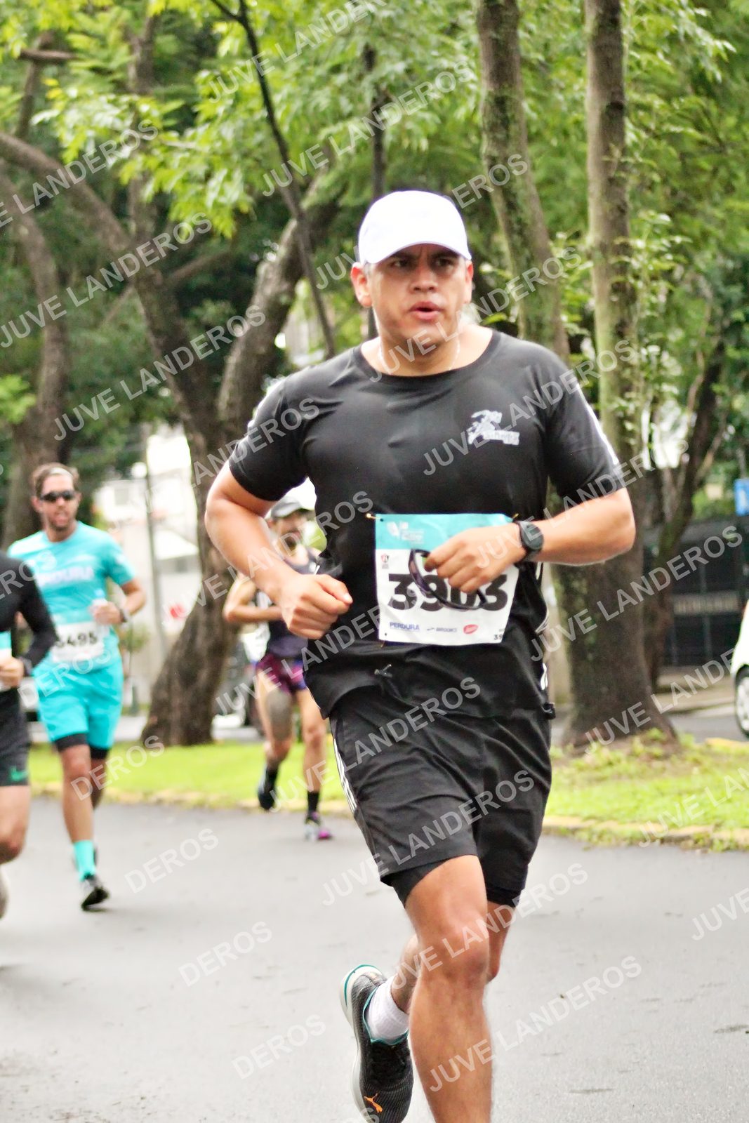 Foto del MEDIO MARATÓN ATLAS en Av. Patria, frente al Parque El Polvorín, Zapopan a las 08:13