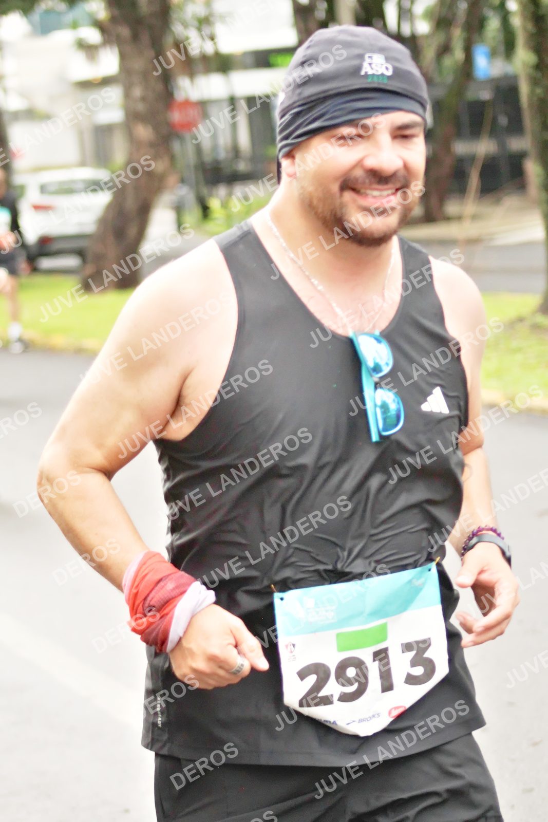 Foto del MEDIO MARATÓN ATLAS en Av. Patria, frente al Parque El Polvorín, Zapopan a las 08:51 · dorsal 2913