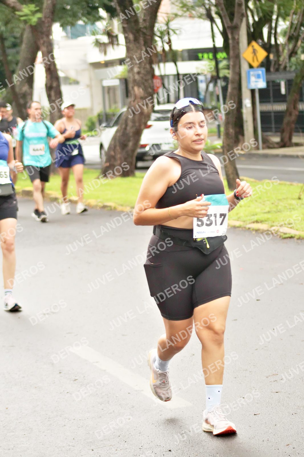 Foto del MEDIO MARATÓN ATLAS en Av. Patria, frente al Parque El Polvorín, Zapopan a las 08:50 · dorsal 5317, 65