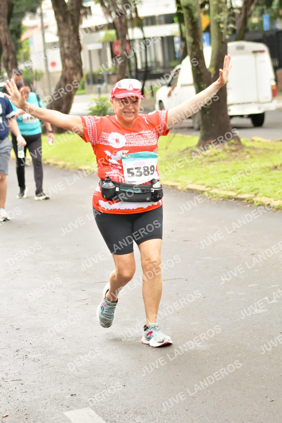 Foto del MEDIO MARATÓN ATLAS en Av. Patria, frente al Parque El Polvorín, Zapopan a las 09:03 · dorsal 5389