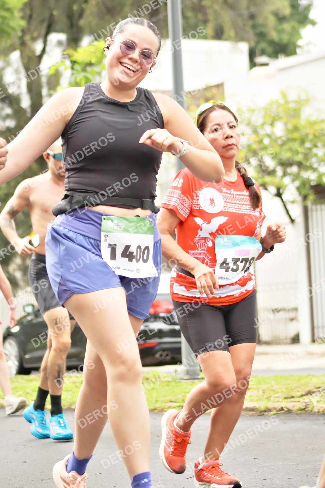 Foto del MEDIO MARATÓN ATLAS en Av. Patria, frente al Parque El Polvorín, Zapopan a las 08:44 · dorsal 4378, 1400