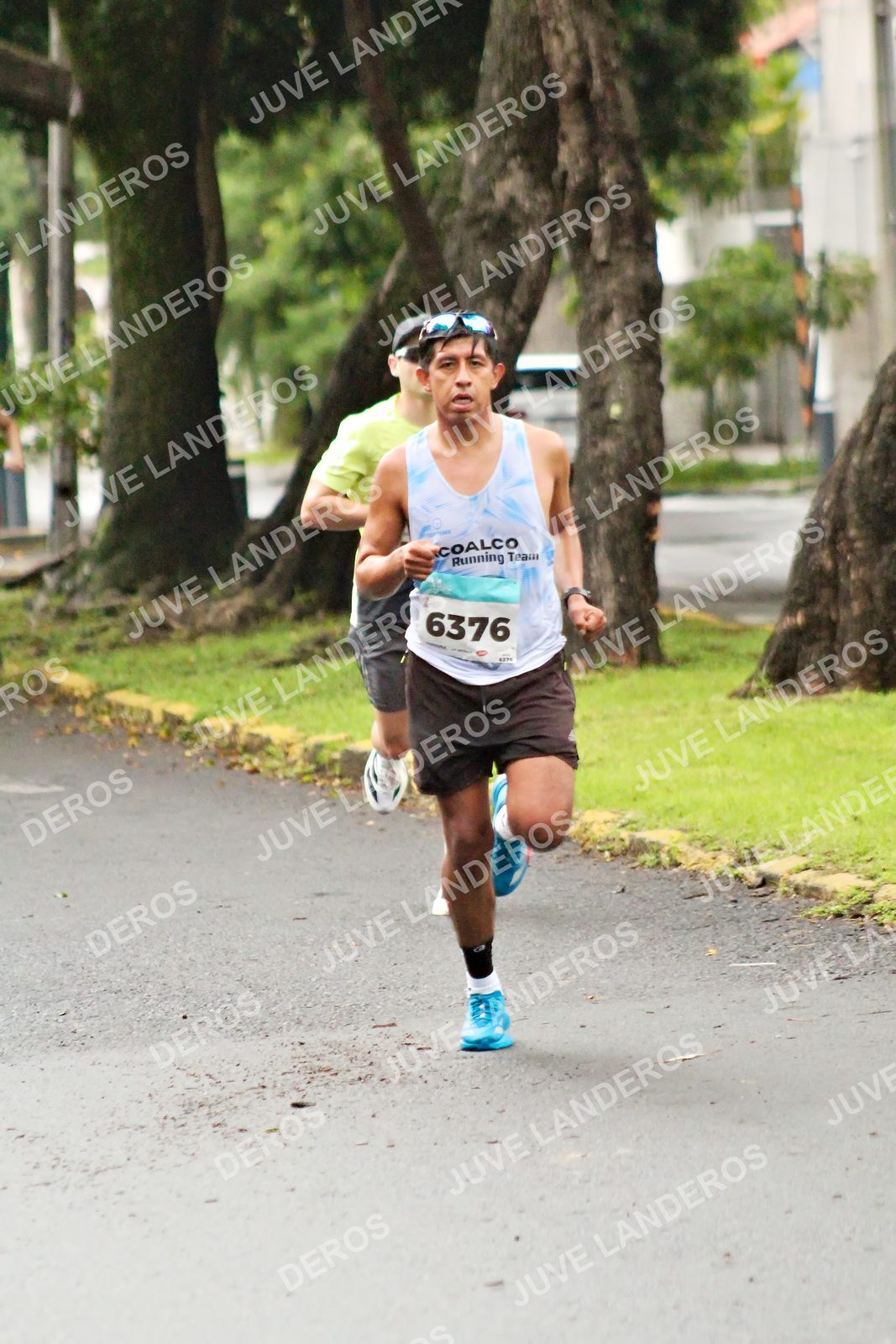 Foto del MEDIO MARATÓN ATLAS en Av. Patria, frente al Parque El Polvorín, Zapopan a las 08:03 · dorsal 6376