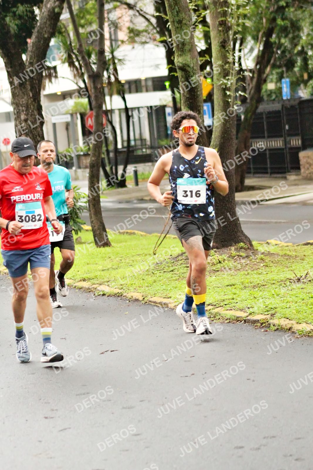 Foto del MEDIO MARATÓN ATLAS en Av. Patria, frente al Parque El Polvorín, Zapopan a las 08:10 · dorsal 316, 3082