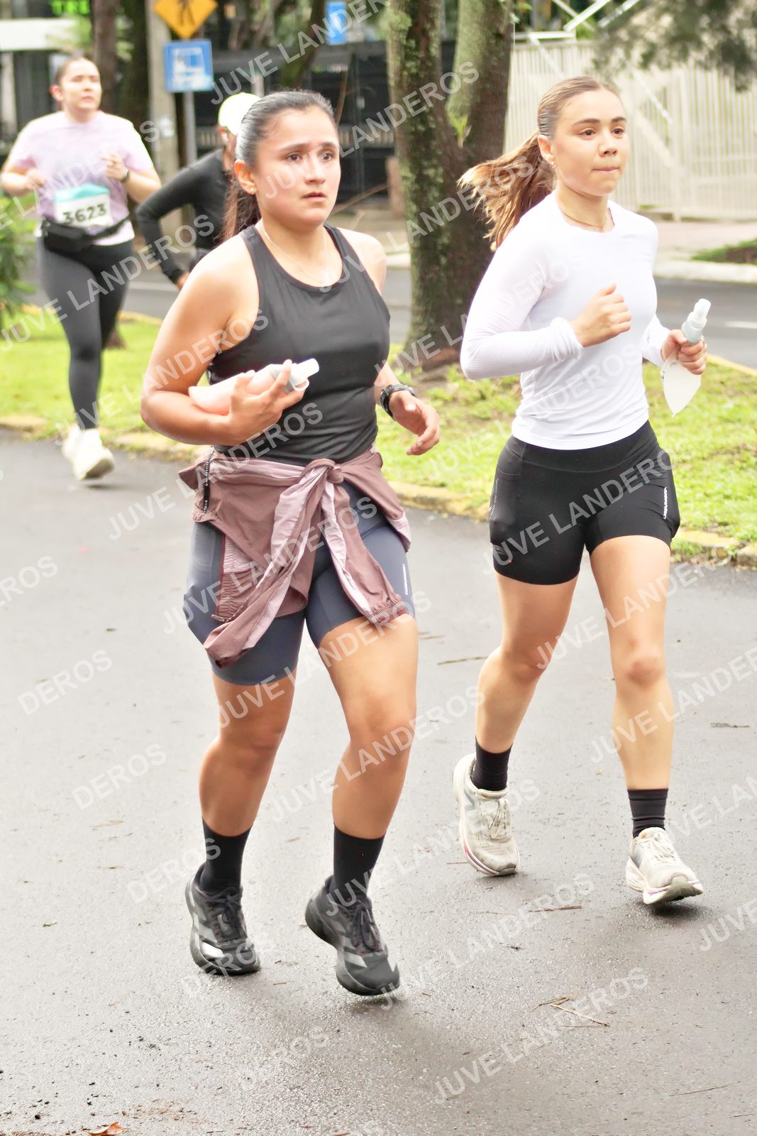 Foto del MEDIO MARATÓN ATLAS en Av. Patria, frente al Parque El Polvorín, Zapopan a las 08:51 · dorsal 3623