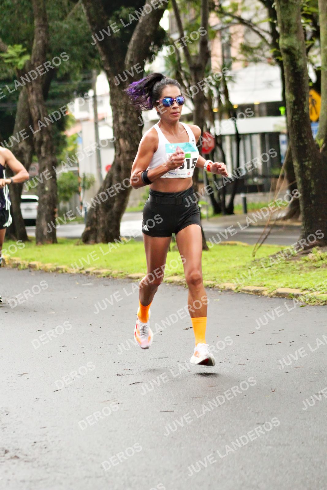 Foto del MEDIO MARATÓN ATLAS en Av. Patria, frente al Parque El Polvorín, Zapopan a las 08:09 · dorsal 515