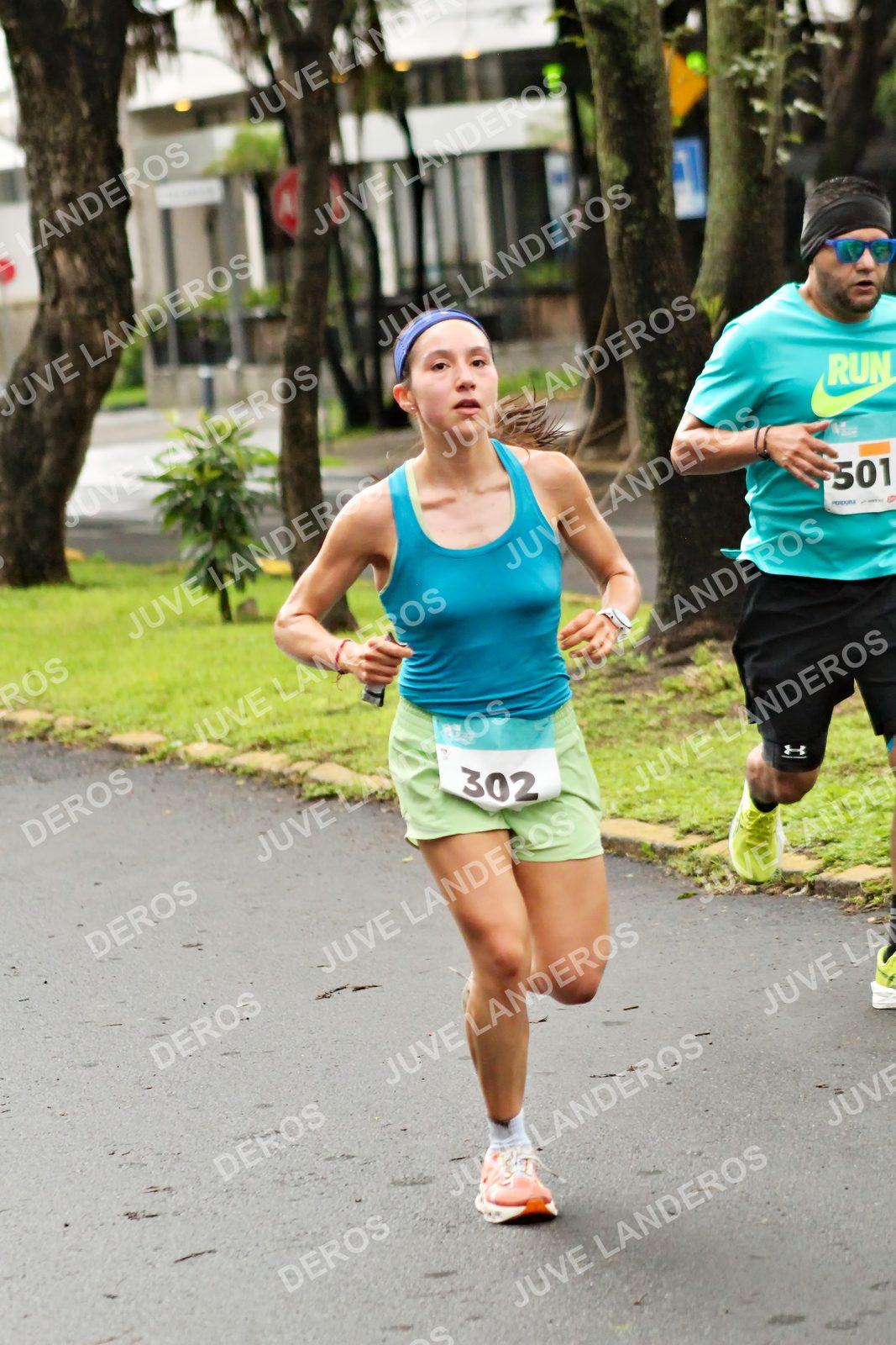 Foto del MEDIO MARATÓN ATLAS en Av. Patria, frente al Parque El Polvorín, Zapopan a las 08:10 · dorsal 501, 302