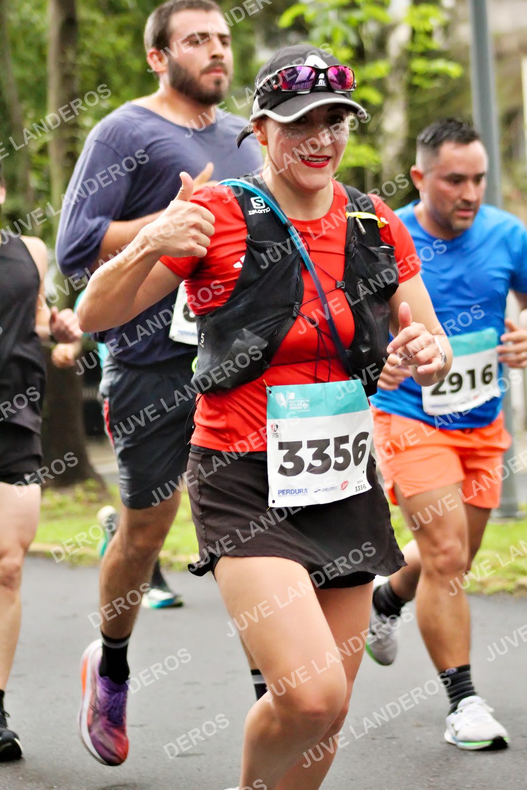Foto del MEDIO MARATÓN ATLAS en Av. Patria, frente al Parque El Polvorín, Zapopan a las 08:16 · dorsal 3356, 2916, 5